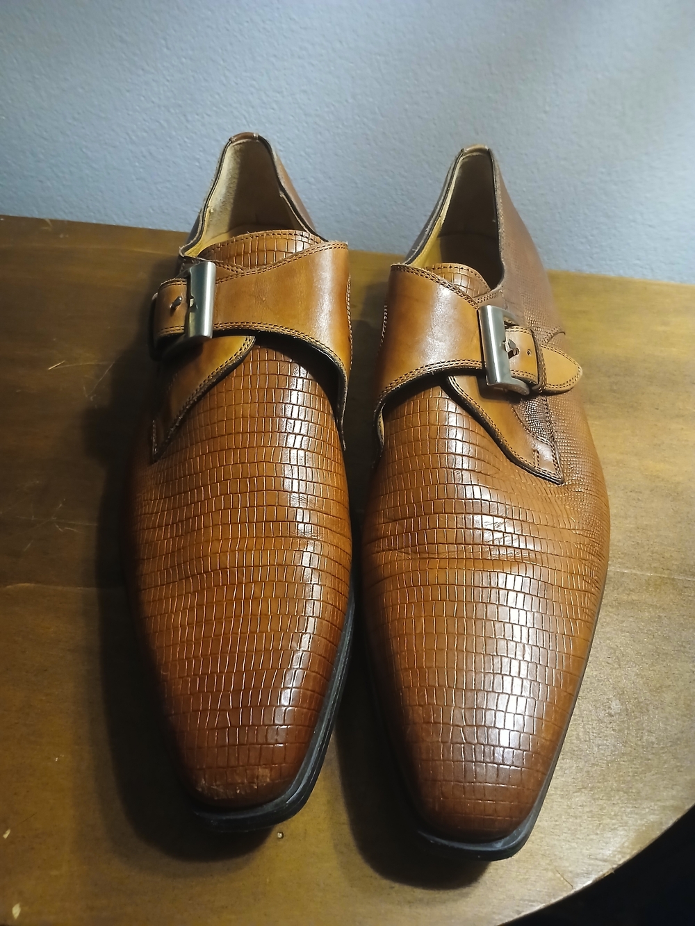 Men's Brown Textured Leather Single Monk Strap Dress Shoes